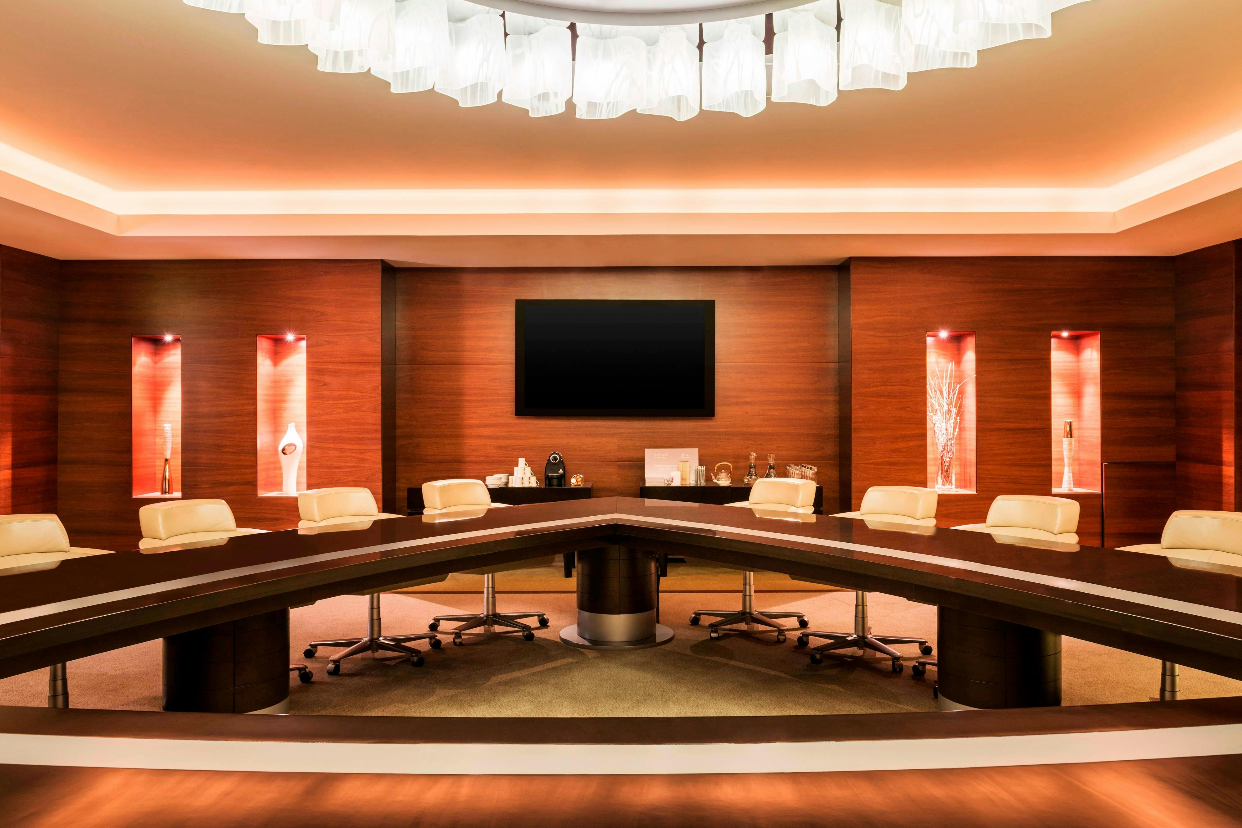 The Westin Dubai Mina Seyahi Beach Resort & Marina 70/81