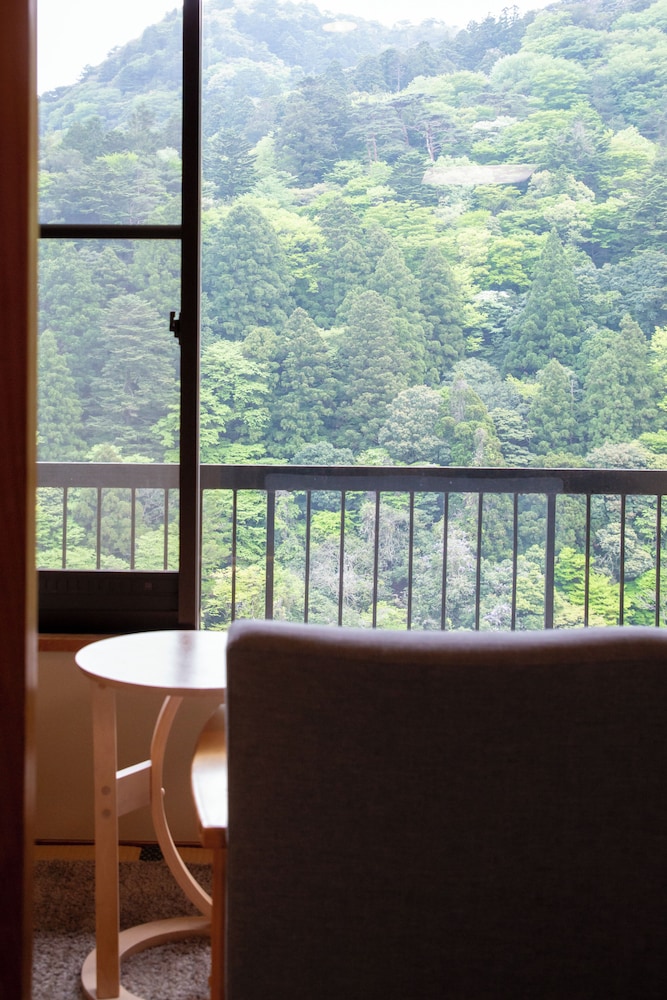 SHIKANOYU HOTEL 56/66