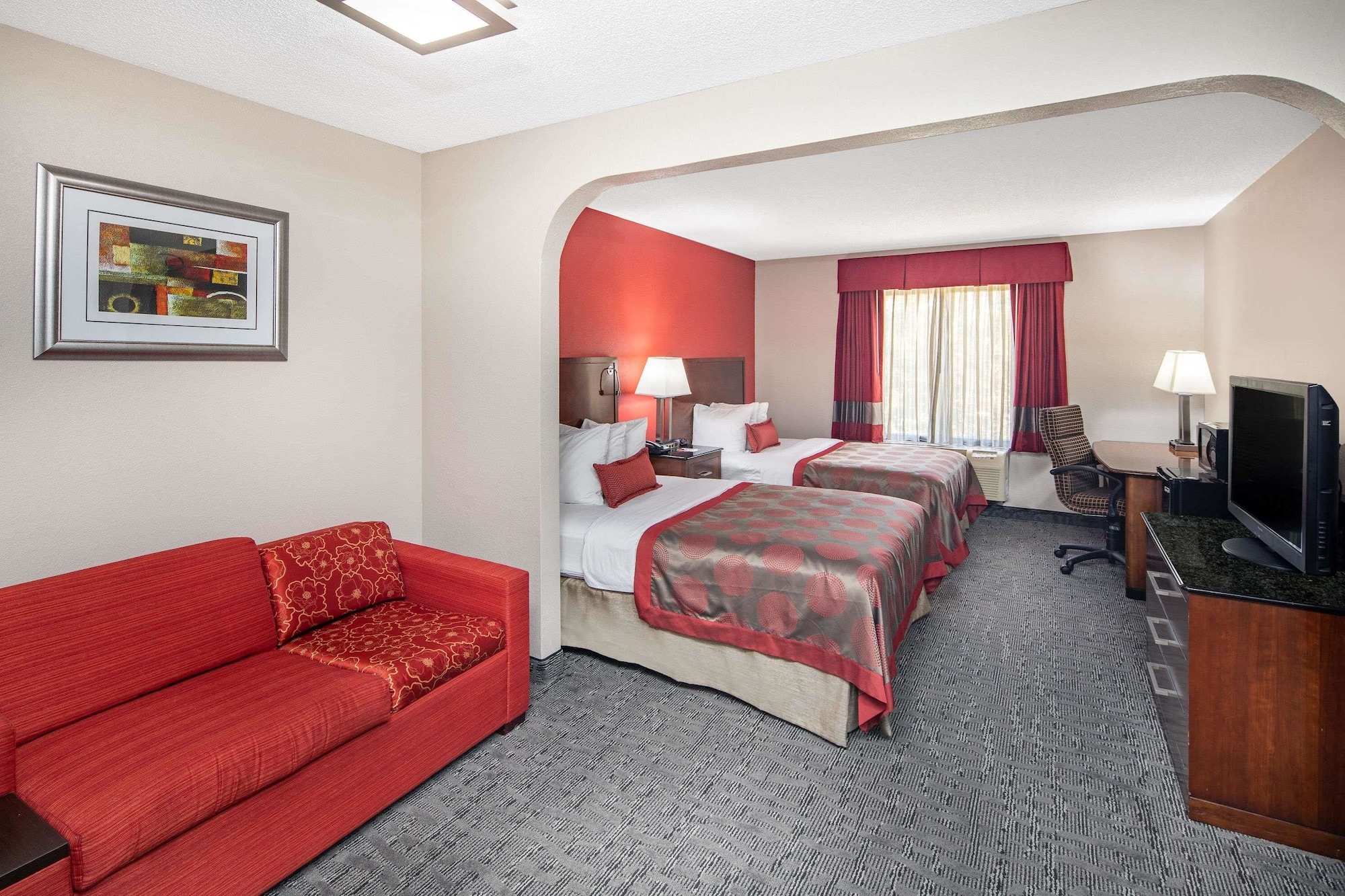 STUDIO, SUITE, 2 DOUBLE BEDS