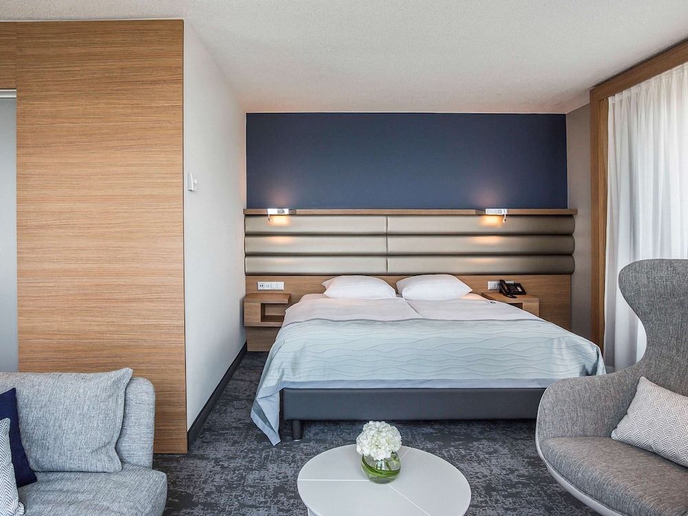 MOVENPICK HOTEL LAUSANNE 8/79