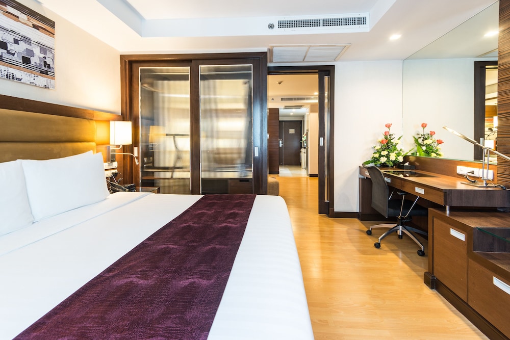 Novotel Living Bangkok Sukhumvit Legacy 29/77