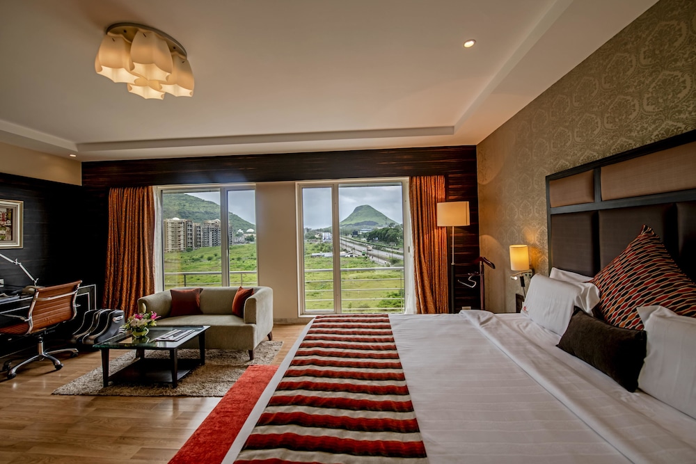 EXPRESS INN NASHIK 17/31