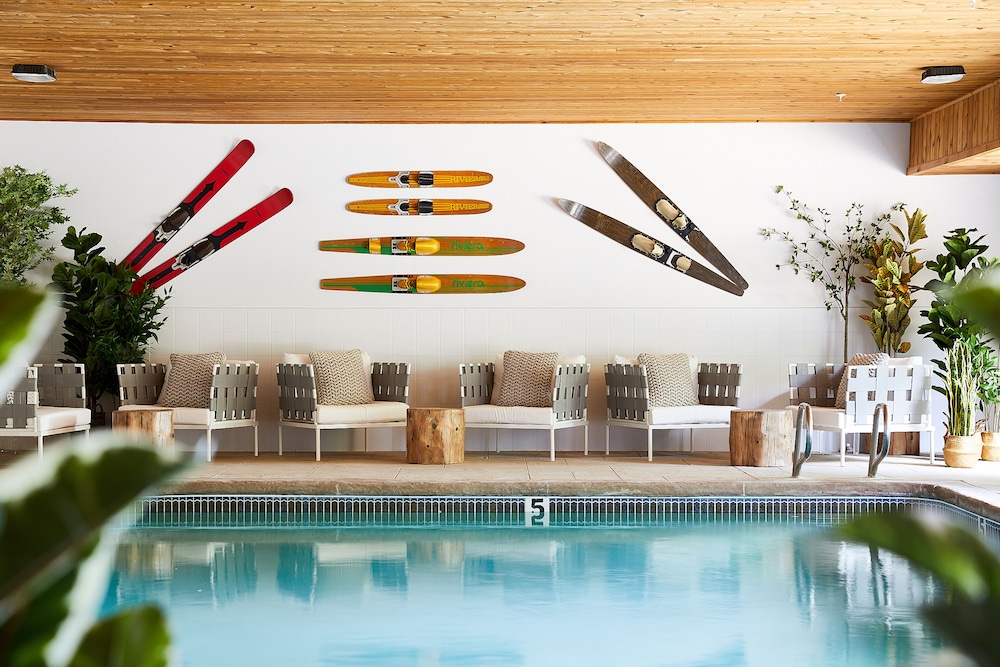 Bluebird Sunapee image