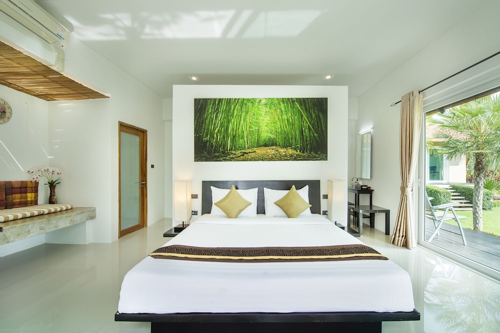 VILLA, DOUBLE BED