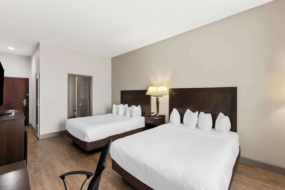 Room, 2 Queen Beds