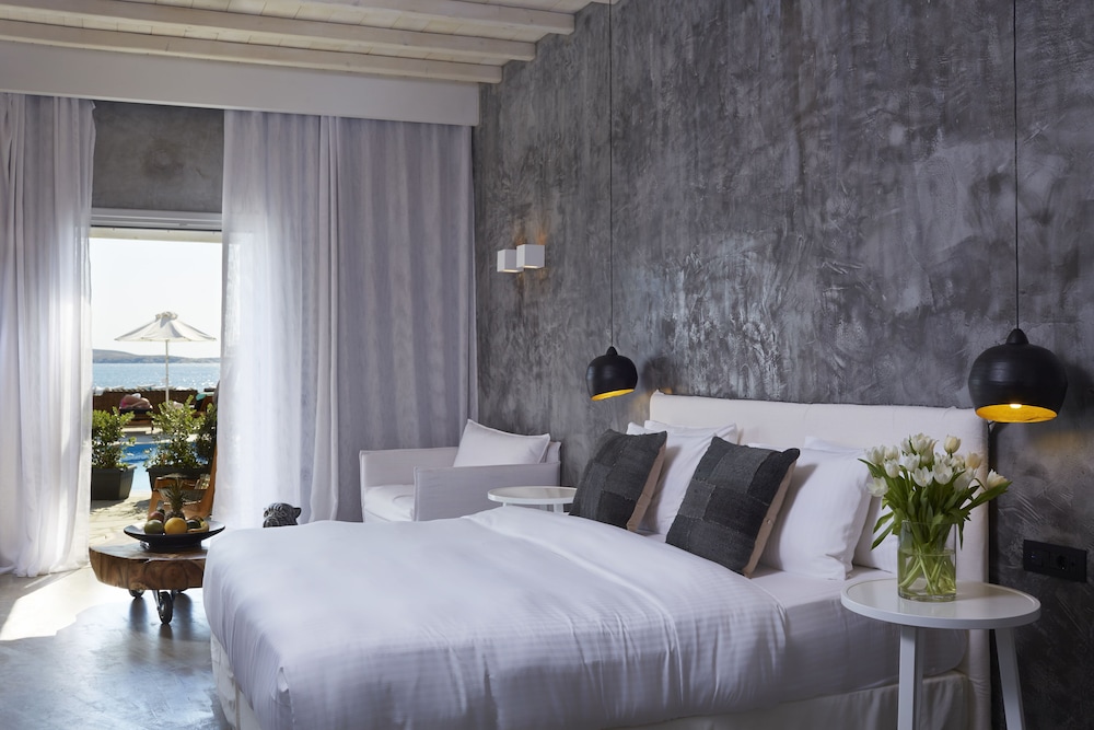 Hippie Chic Hotel 15/50