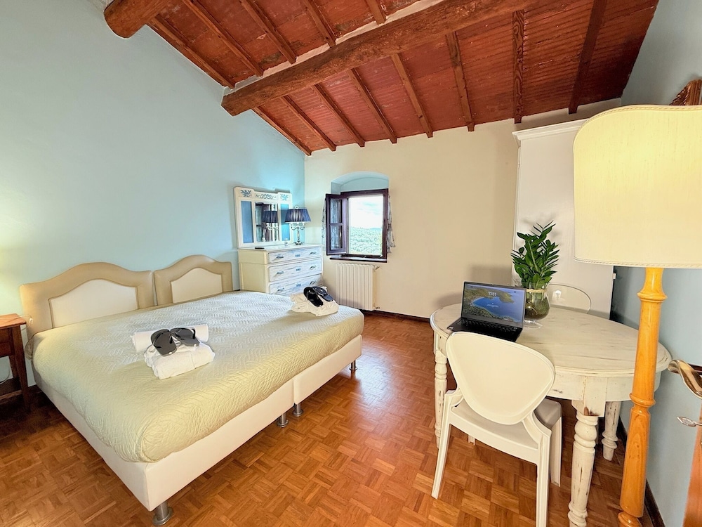 Agriturismo Collina Toscana Resort 16/50