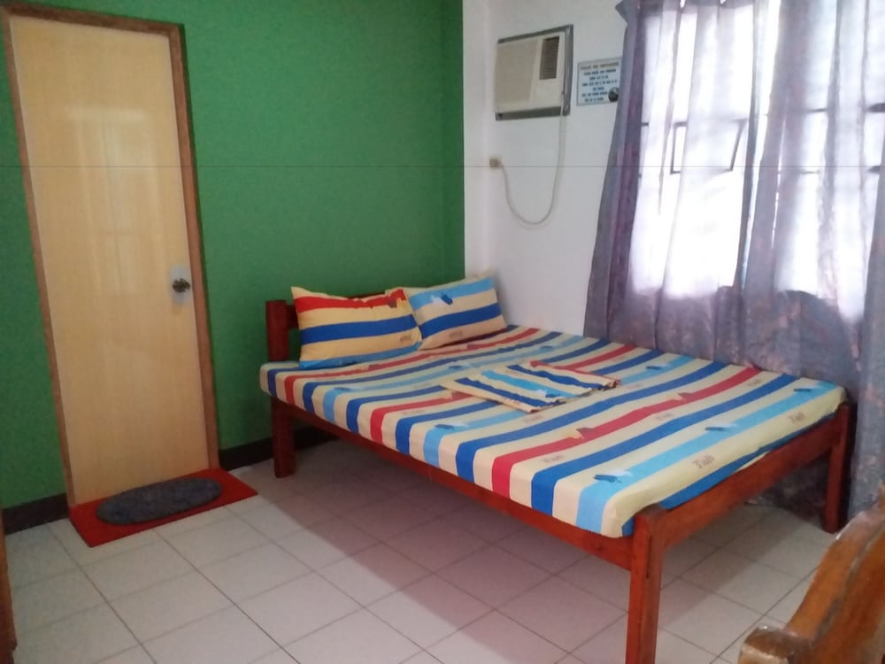 Mayon Backpackers Hostel 9/35