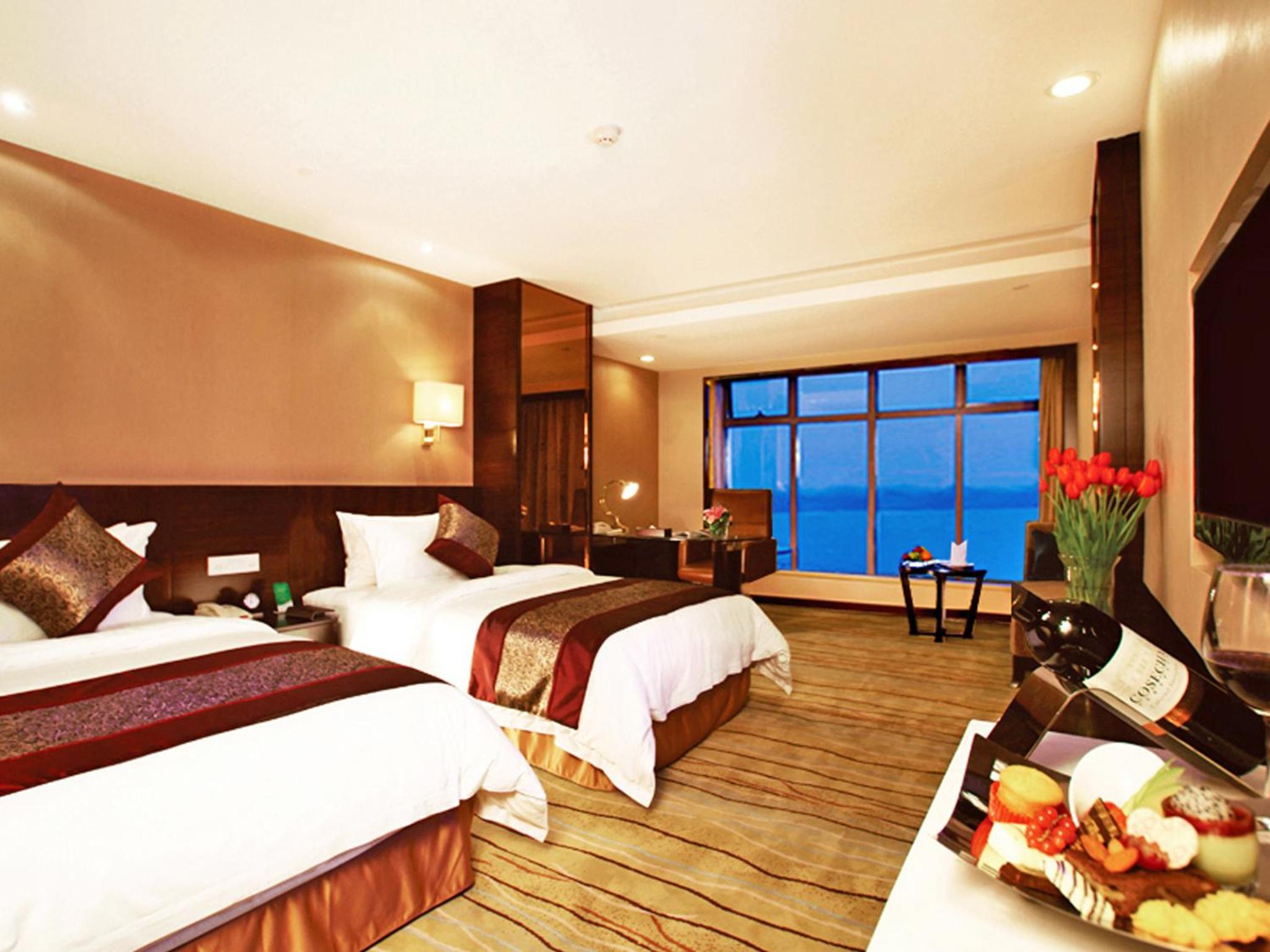 Cenbest Jinling Grand Hotel 16/60