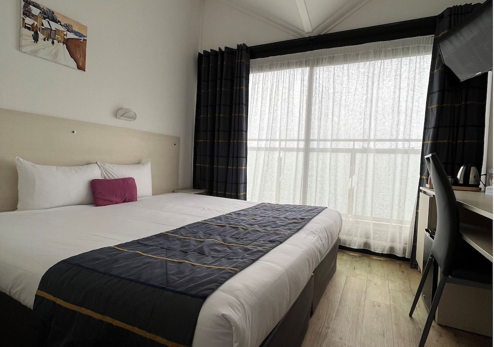 HOTEL LE GAVRINIS 2/25