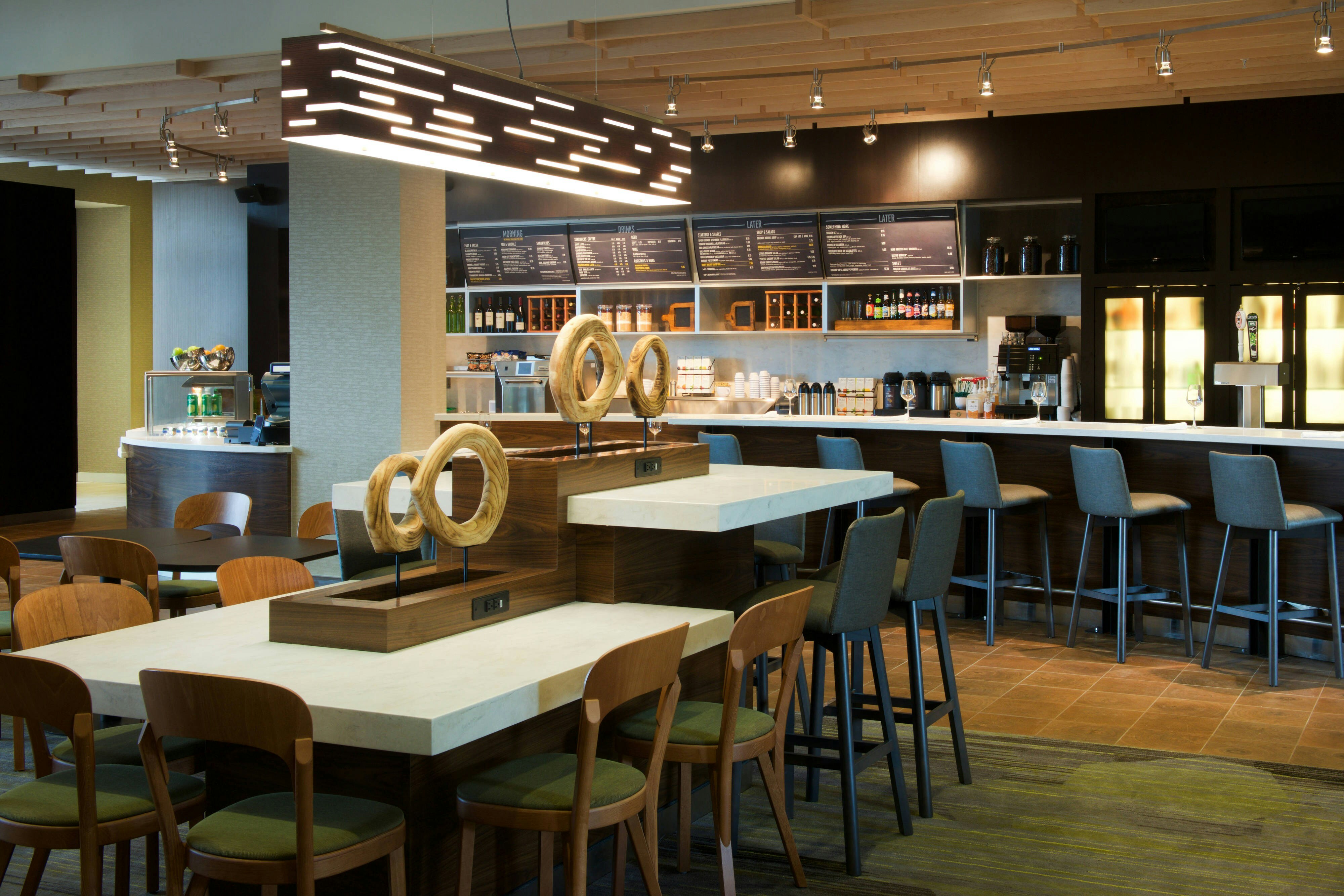 Courtyard by Marriott Seattle Everett Downtown 12/22