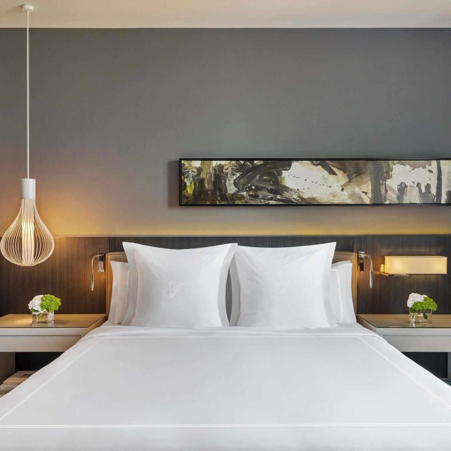 جناح جونيور بسرير كينج للمدخنين، فيرمونت الرياض(Fairmont Riyadh) 2/7