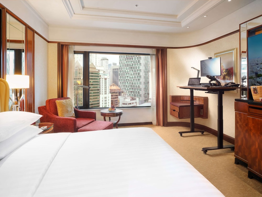 Shangri-La Kuala Lumpur 14/50