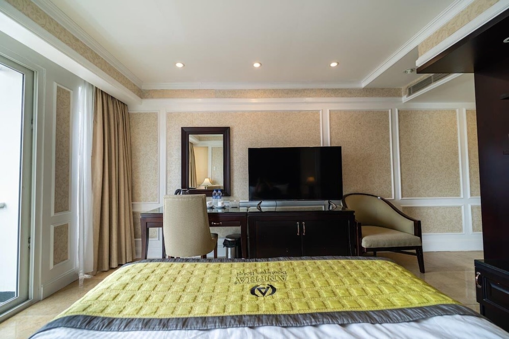 Anpha Boutique Hotel 31/34