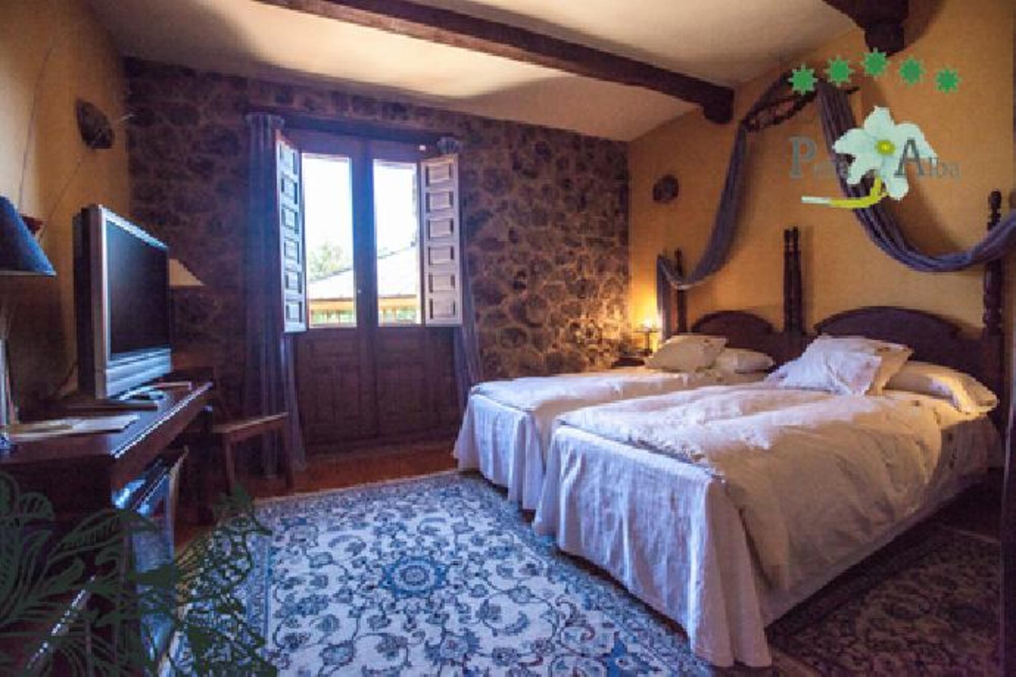 Room, Double Bed