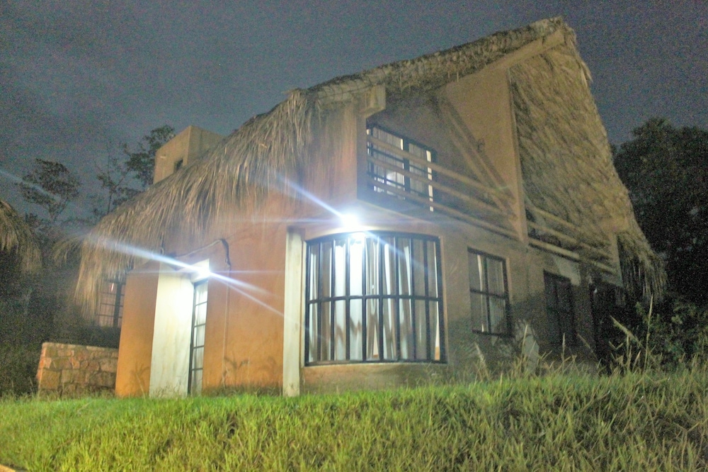 Axkan Arte Palenque 4/69