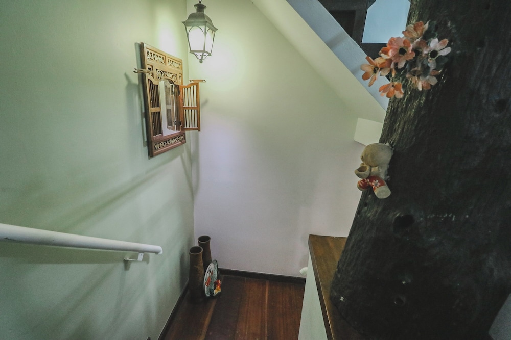 Hotel O Vince Villa 43/57