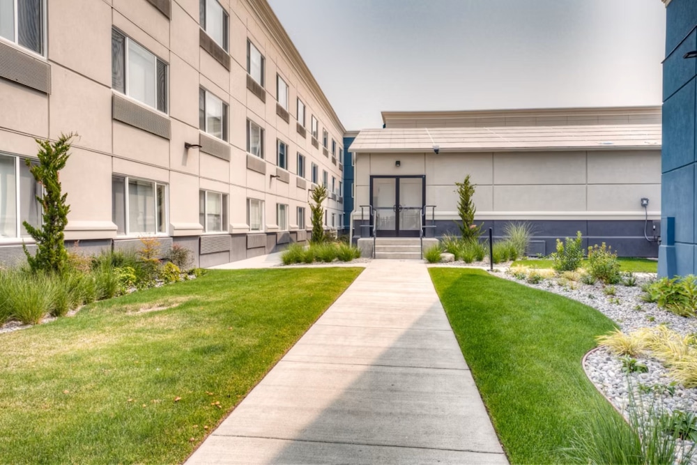 Candlewood Suites Tacoma Mall by IHG 54/57