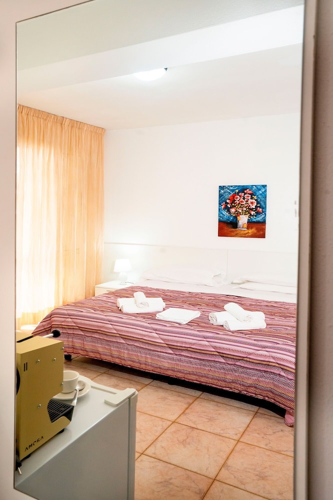 Fernanda Hotel 9/44