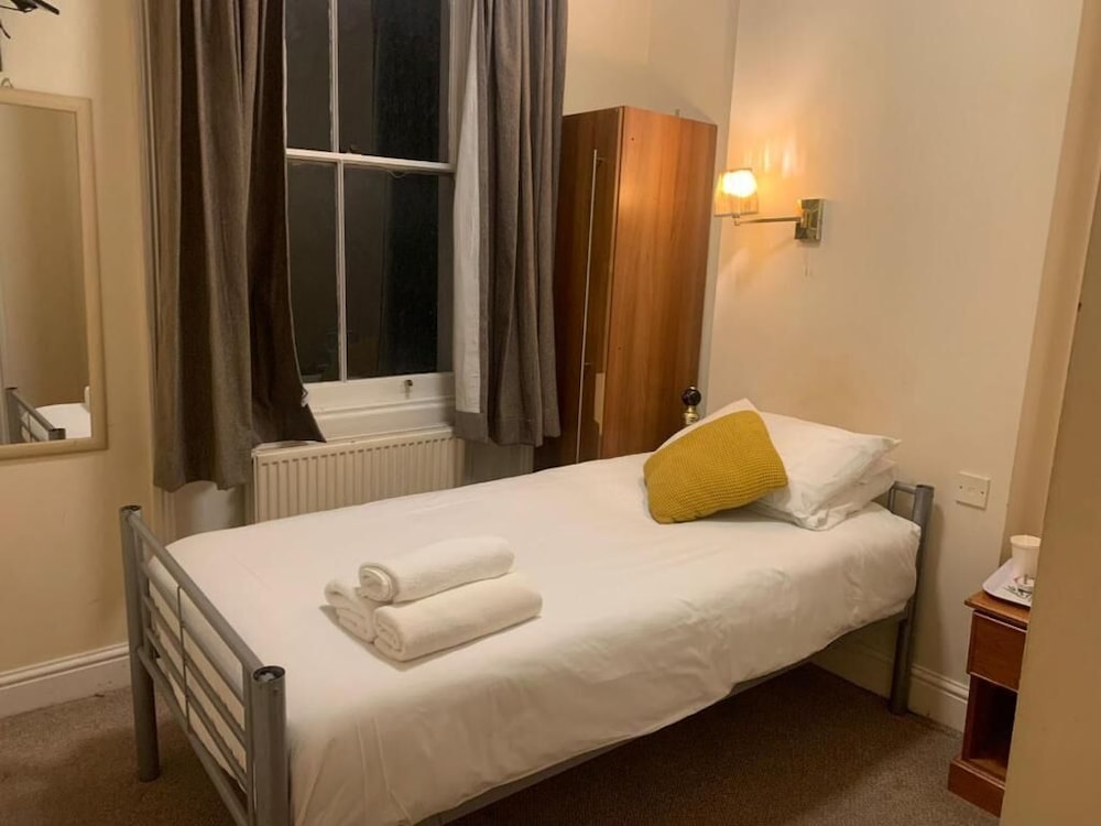 Norfolk Inn Paddington Hotel 27/50