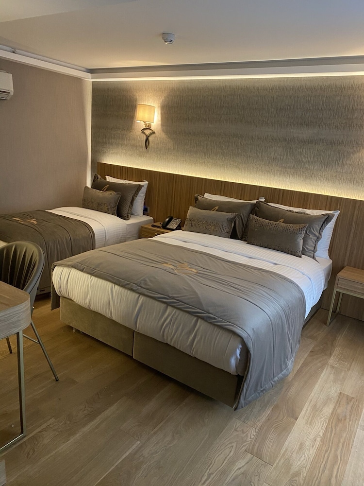 Lady Diana Hotel Istanbul 20/66