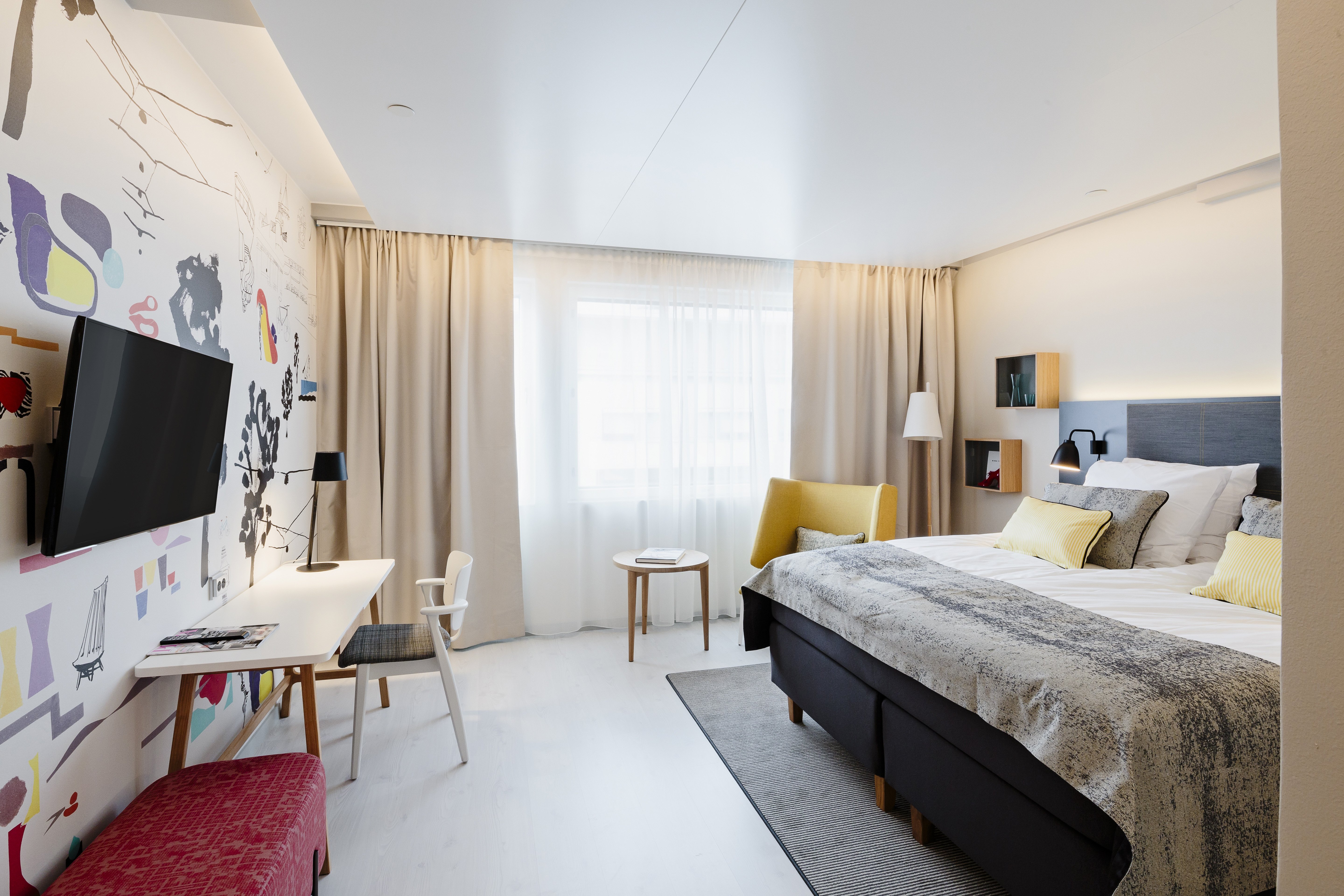 Room, Queen Bed
