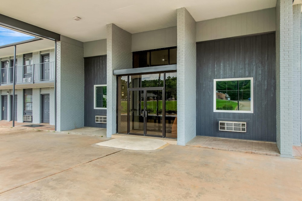 Rodeway Inn & Suites Jefferson 46/53
