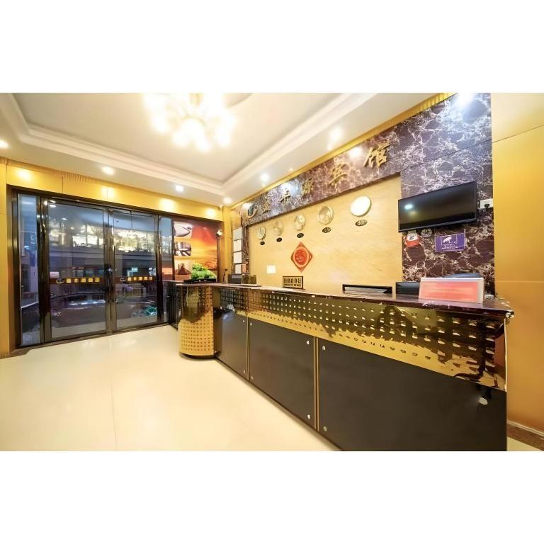Ying Feng Yuan Hotel 14/37