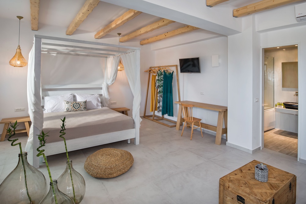 Casa Vitae Suites 9/60