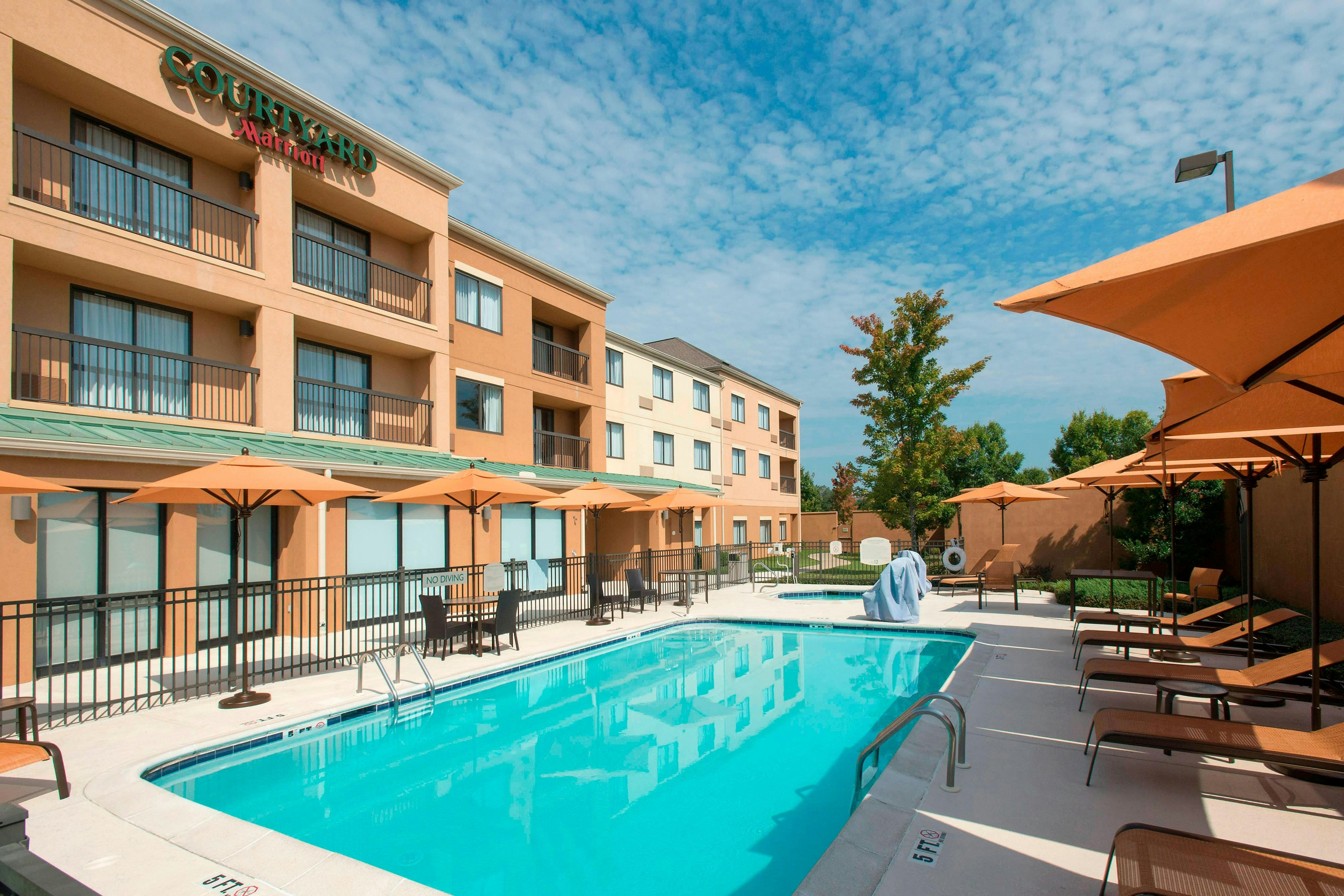 Courtyard Montgomery Prattville 2/29