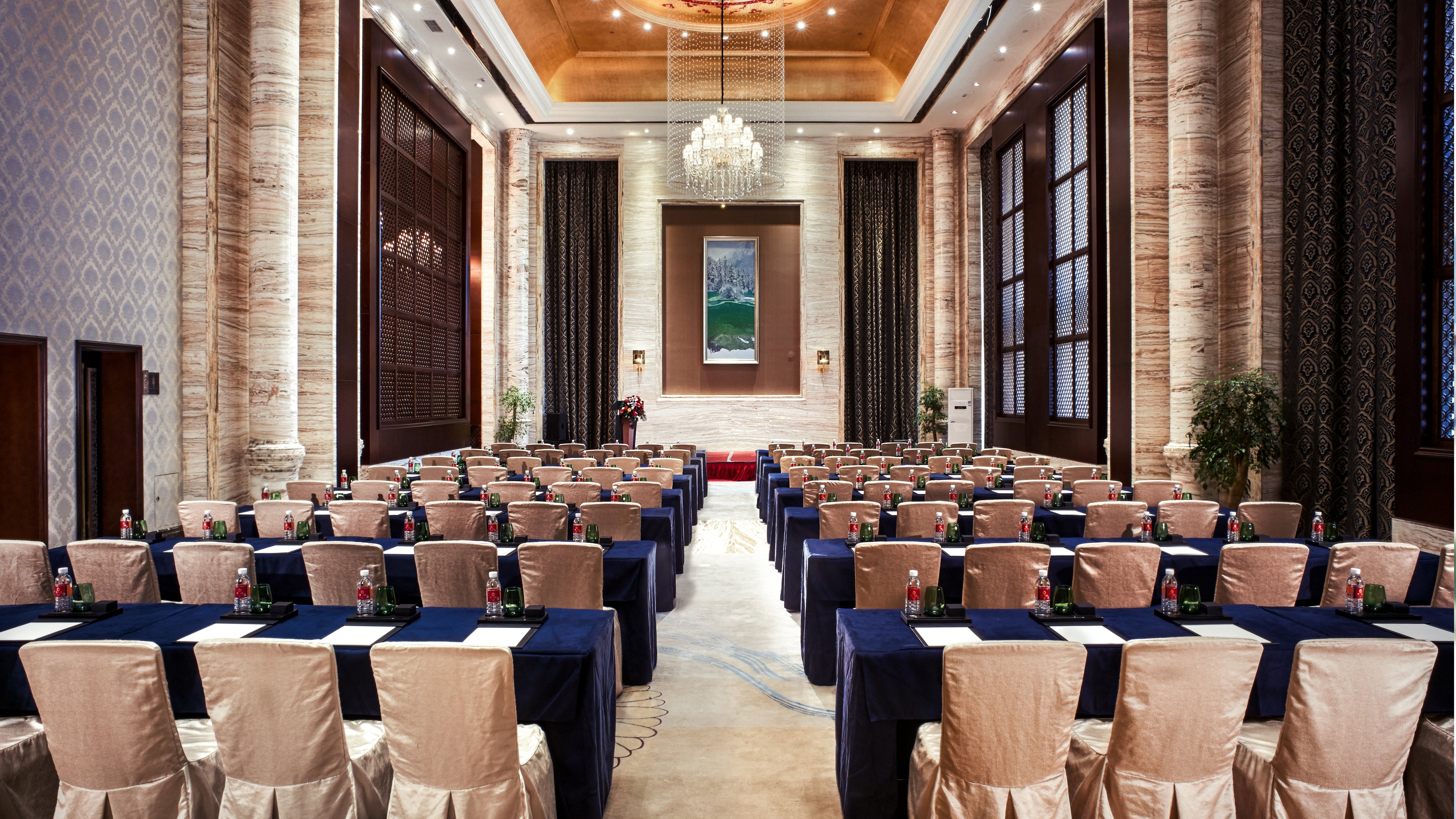 Intercontinental Resort Lhasa Paradise 38/50