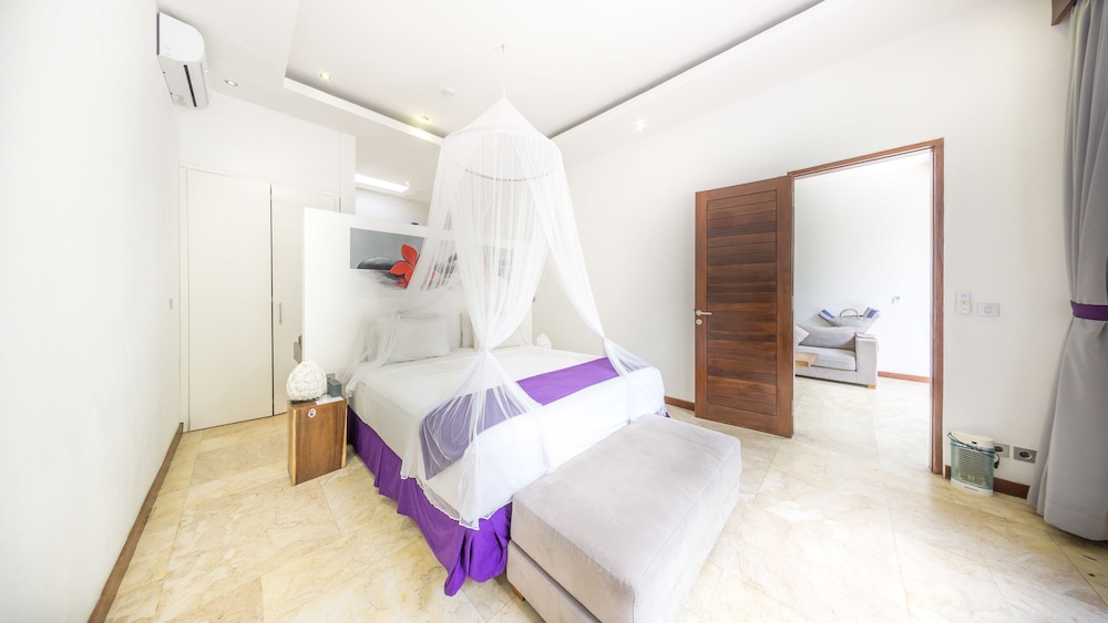 ANEMA VILLA SEMINYAK 19/73
