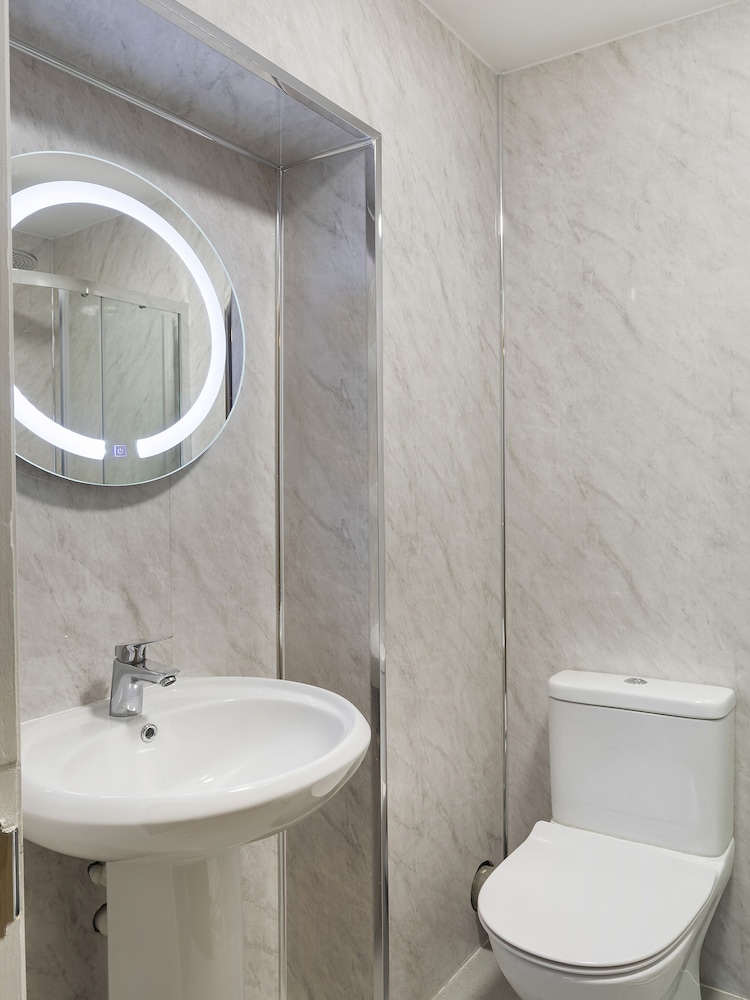 Apollo Hotel London – Near Hyde Park & Paddington Station 39/47