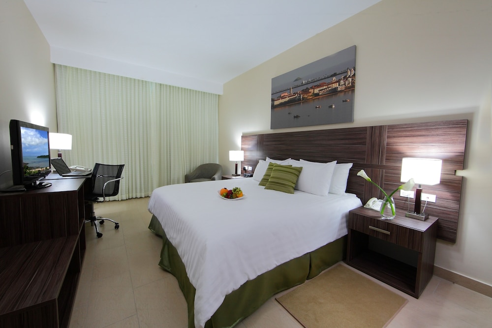 Victoria Hotel and Suites Panama 23/53