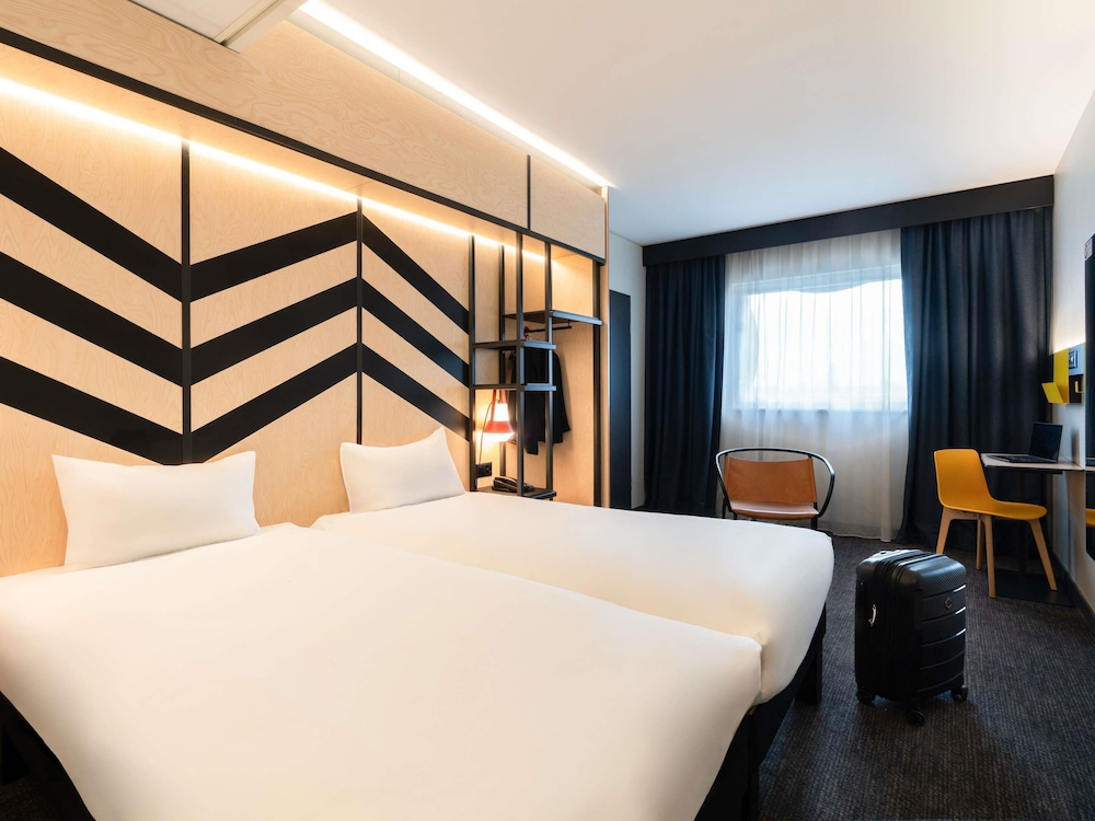 STANDARD, TWIN BEDS