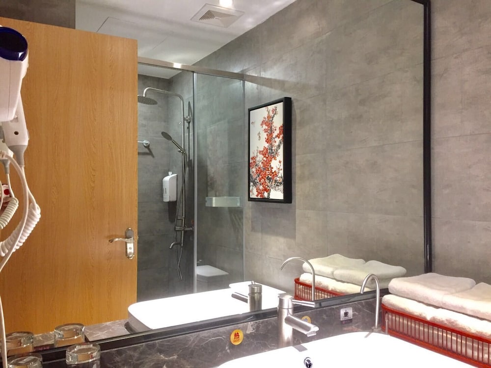 Guangzhou Hongcheng Hotel 31/32