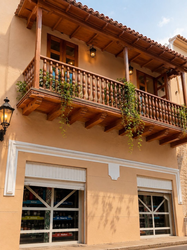 Ethnic Thematic Hotel 2/50