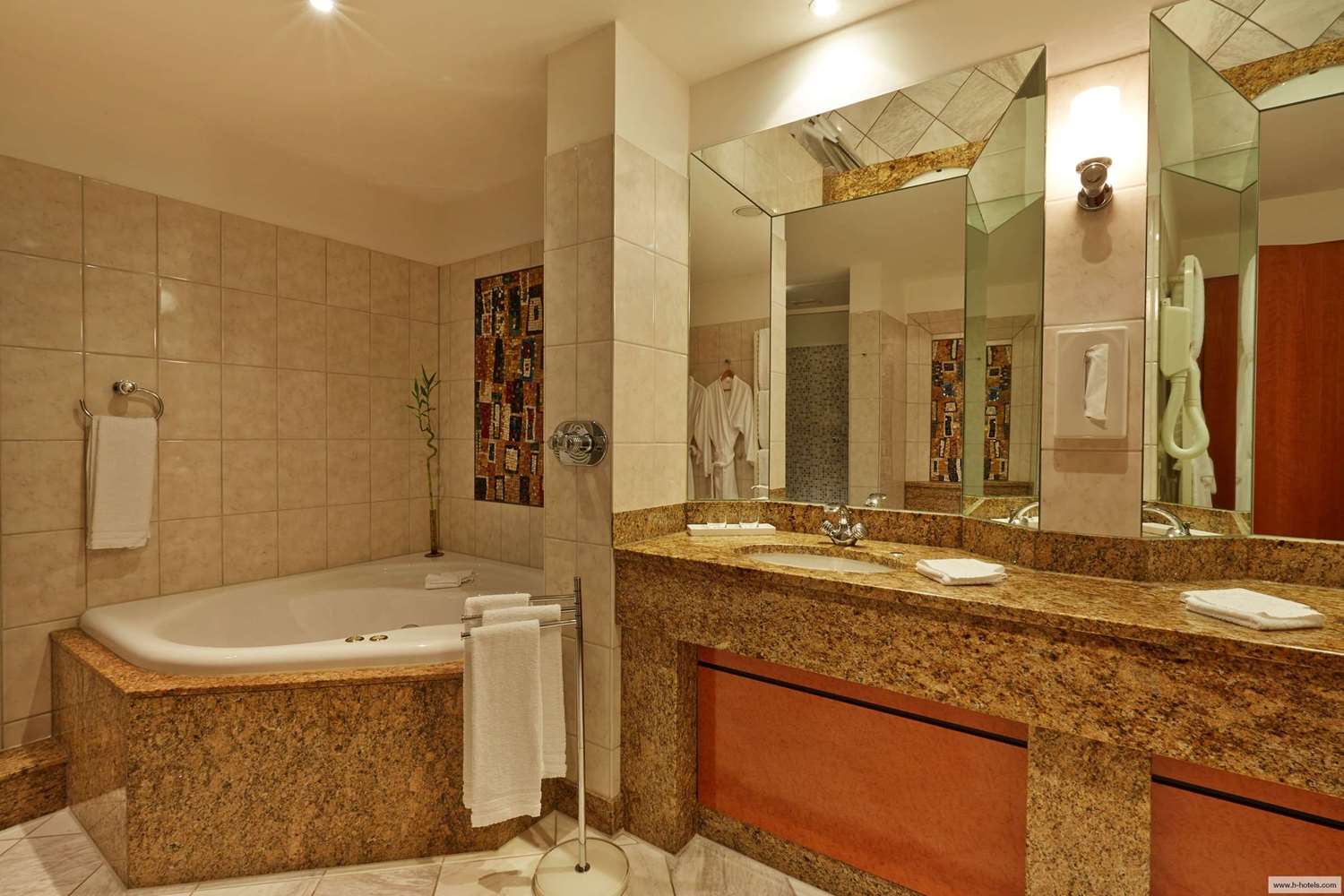 H4 Hotel Hannover Messe Formerly Copthorne Hotel Hannover 53/54
