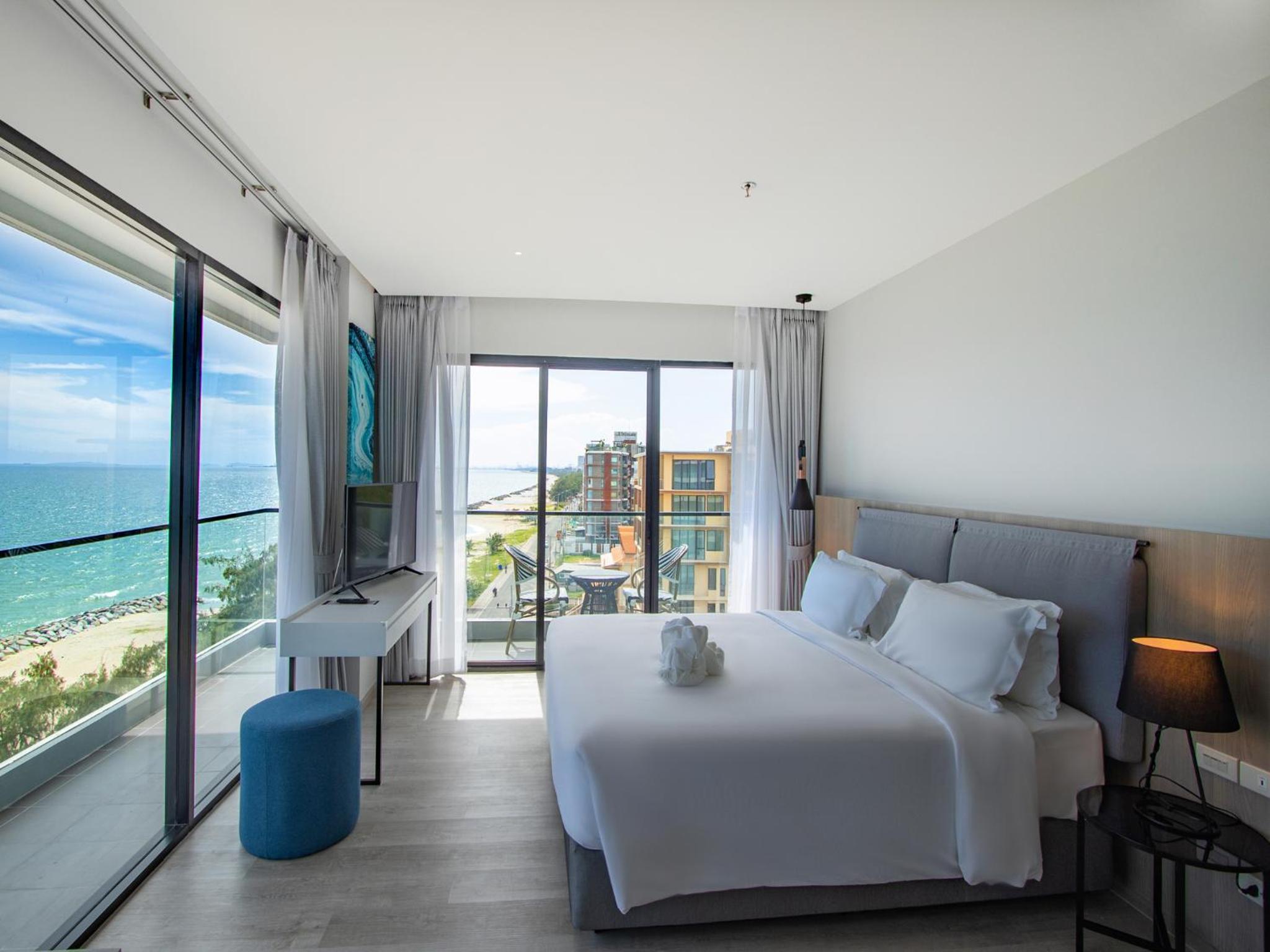 جناح تنفيذي، Fortune Saeng Chan Beach Rayong 4/10