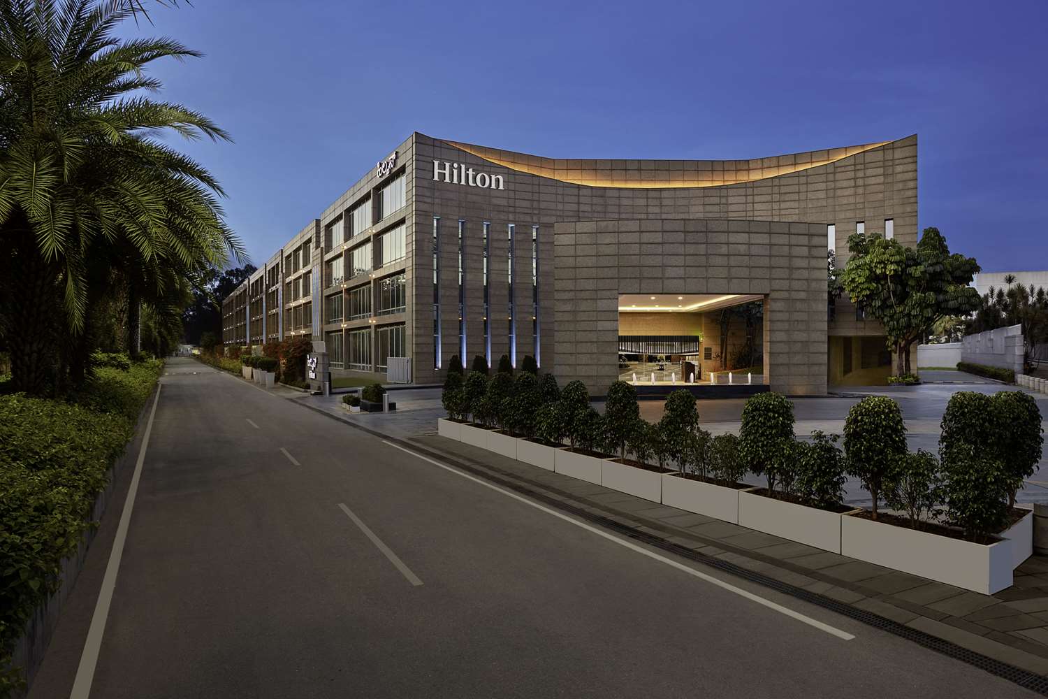 Hilton Bangalore Embassy GolfLinks photo4