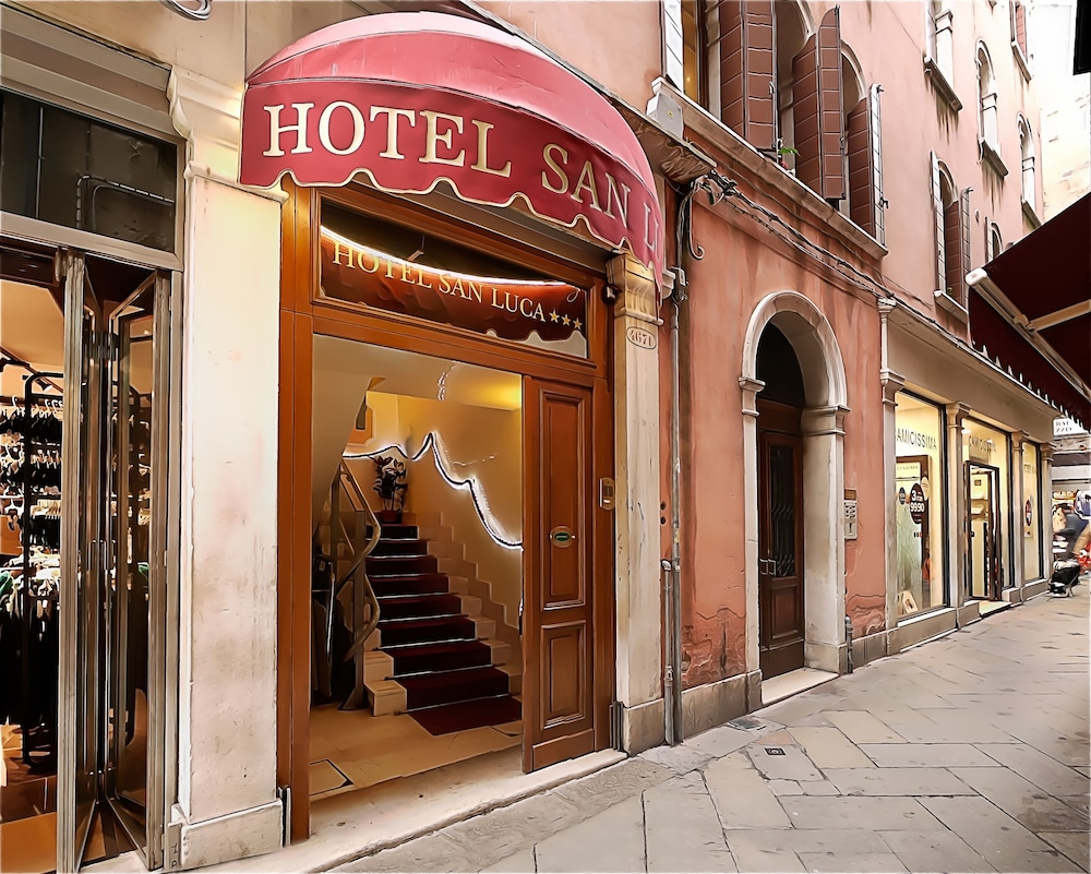 San Luca Hotel 4/55