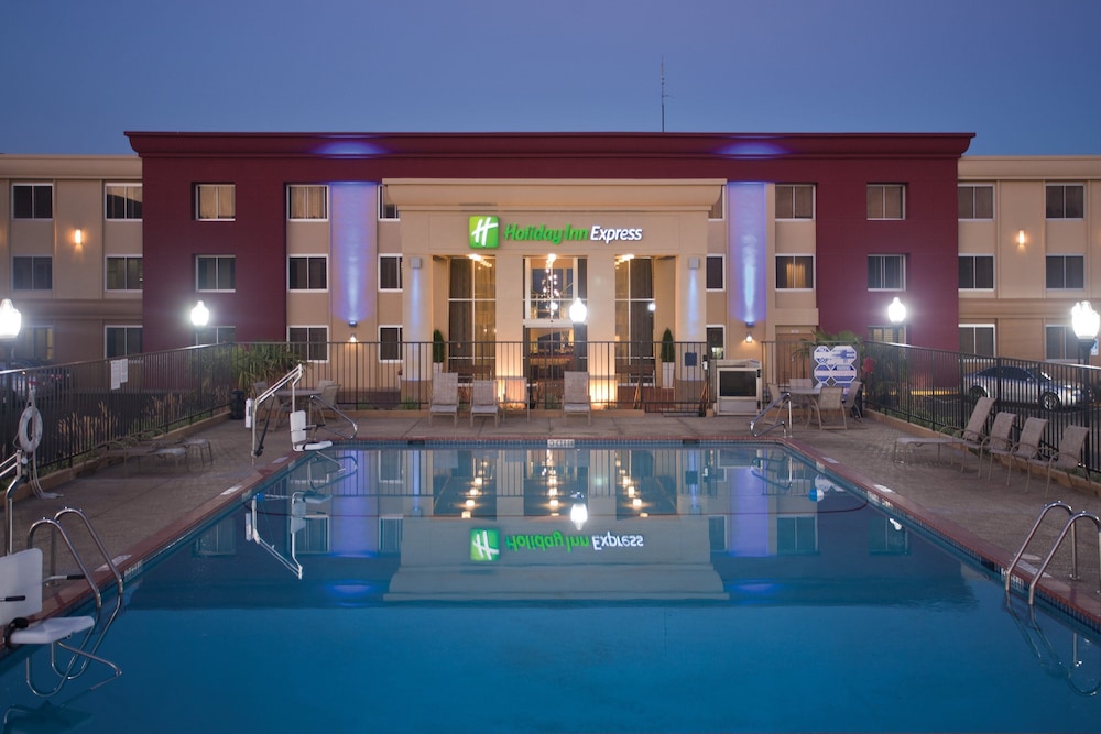 Holiday Inn Express San Francisco Airport South 3/52