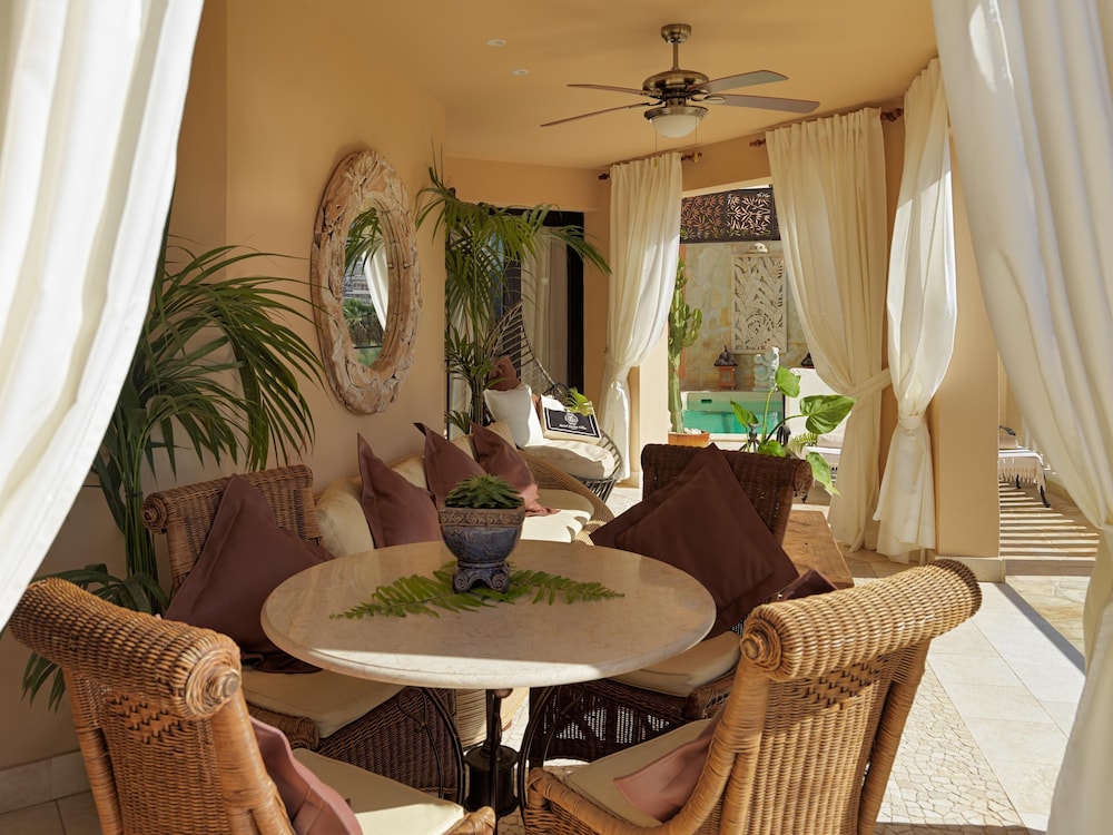 Royal Garden Villas & Spa 52/80