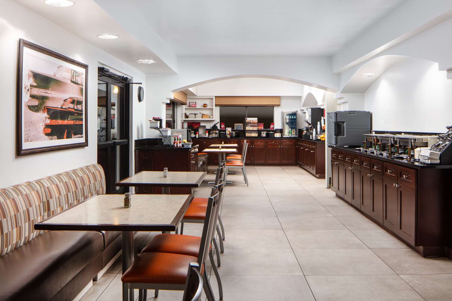Best Western Plus King's Inn & Suites 28/37