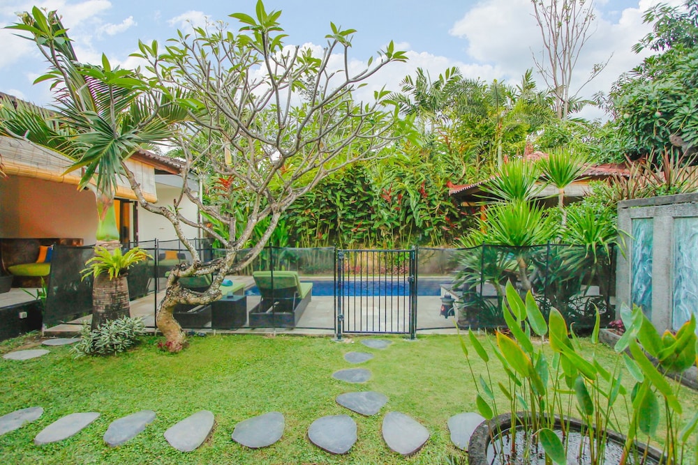 Villa Bali Caviar 28/34
