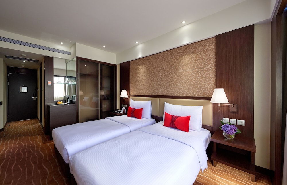 Illume Taipei (ex. Sunworld Dynasty Hotel Taipei) 17/63