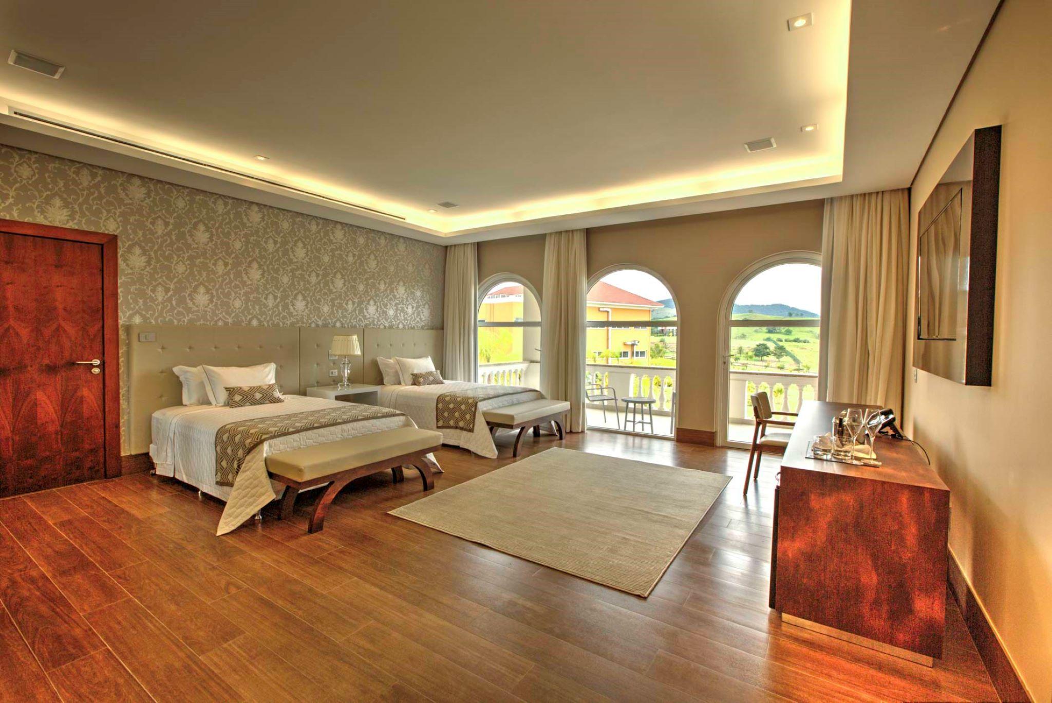 Crystal, Master, Suite, 2 Double Beds, Garden View