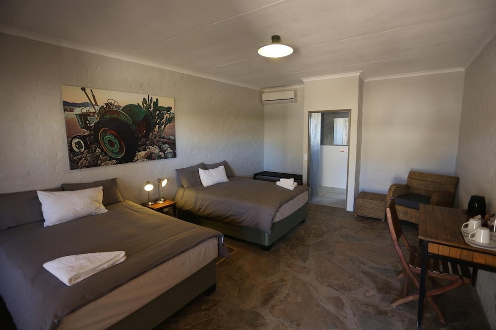 Solitaire Country Lodge 7/54