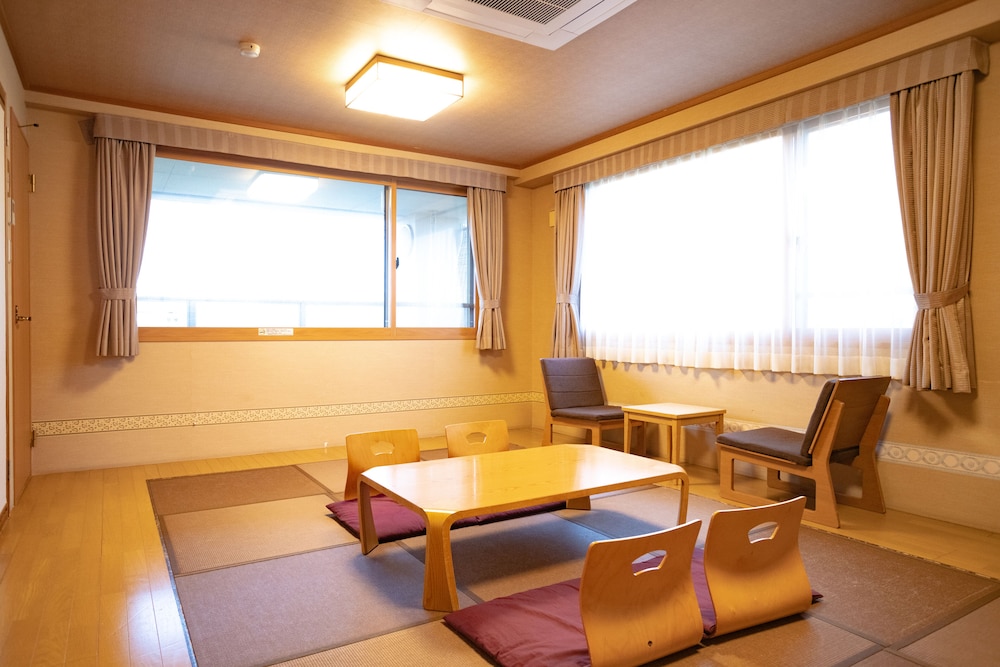 Hanakagura 36/50