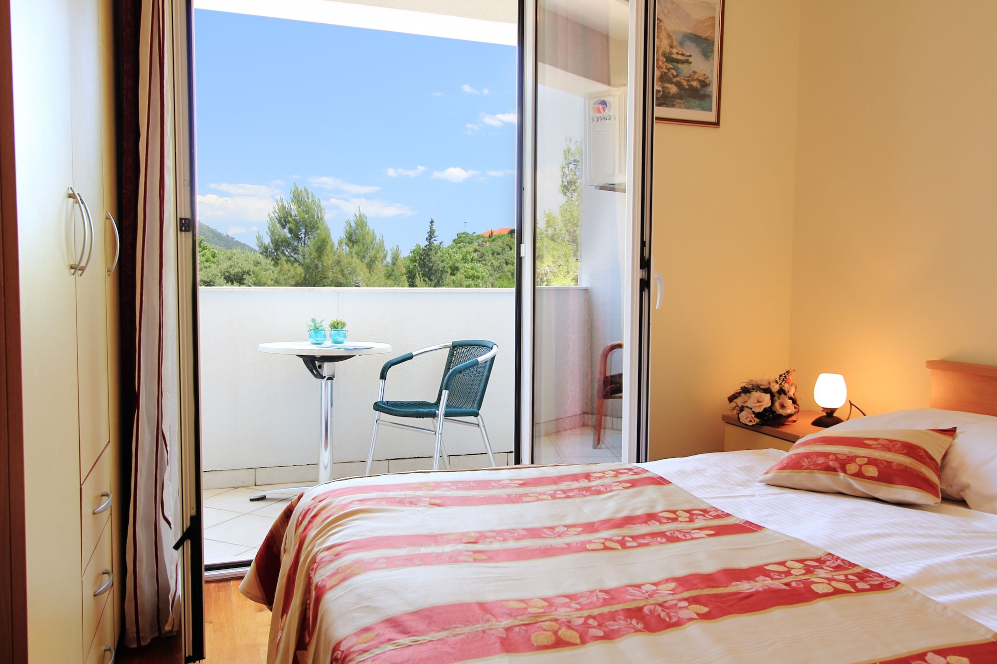 1 BEDROOM, APARTMENT, BALCONY